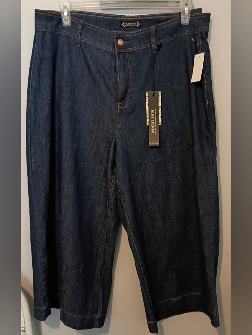 Women's Dark High Rise Crop Wide Leg Jeans